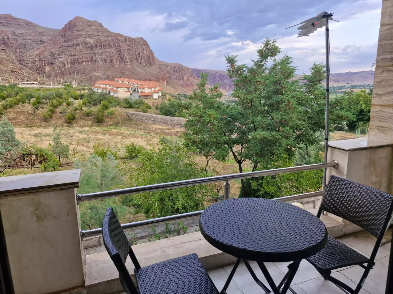 هتل ویلاهای کوهستانی ارس جلفا